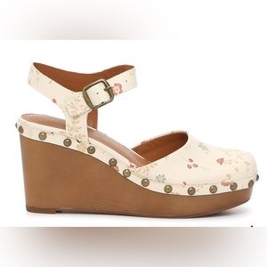 Lucky Brand Zazmini Sandals Clogs - Size 6.5 or 7